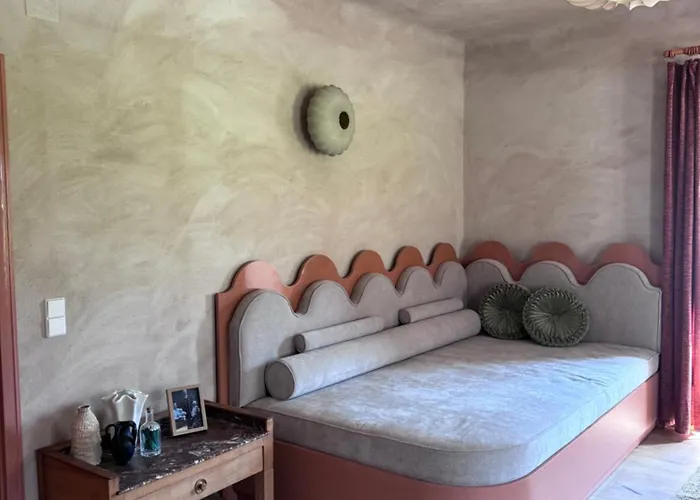 Larogys Hideaway Апартаменты