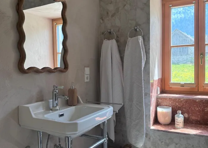 Larogys Hideaway Апартаменты Хермагор